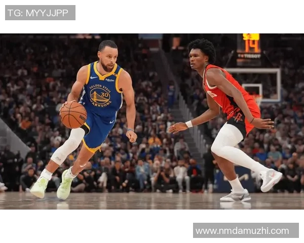 汤普森28+7+8无缘日最佳！由于他遇到一战打破4大纪录的库里